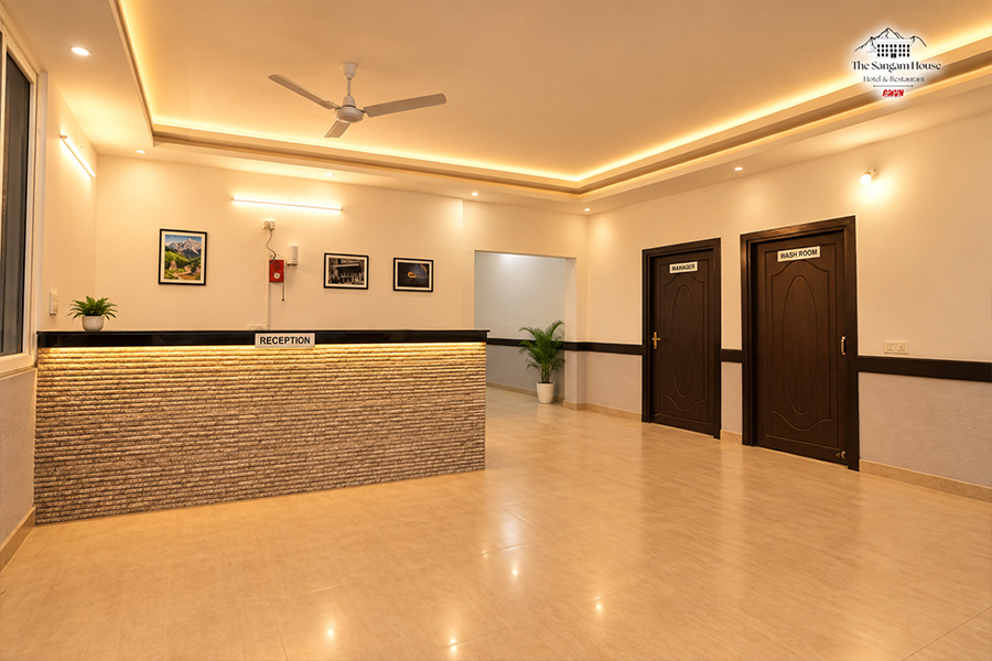 Dining & Common Area