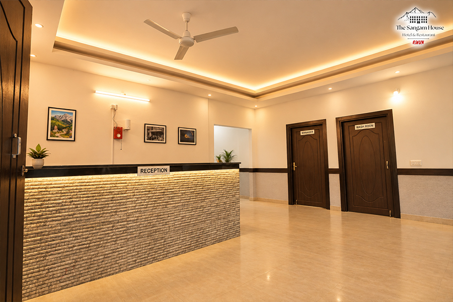 Dining & Common Area